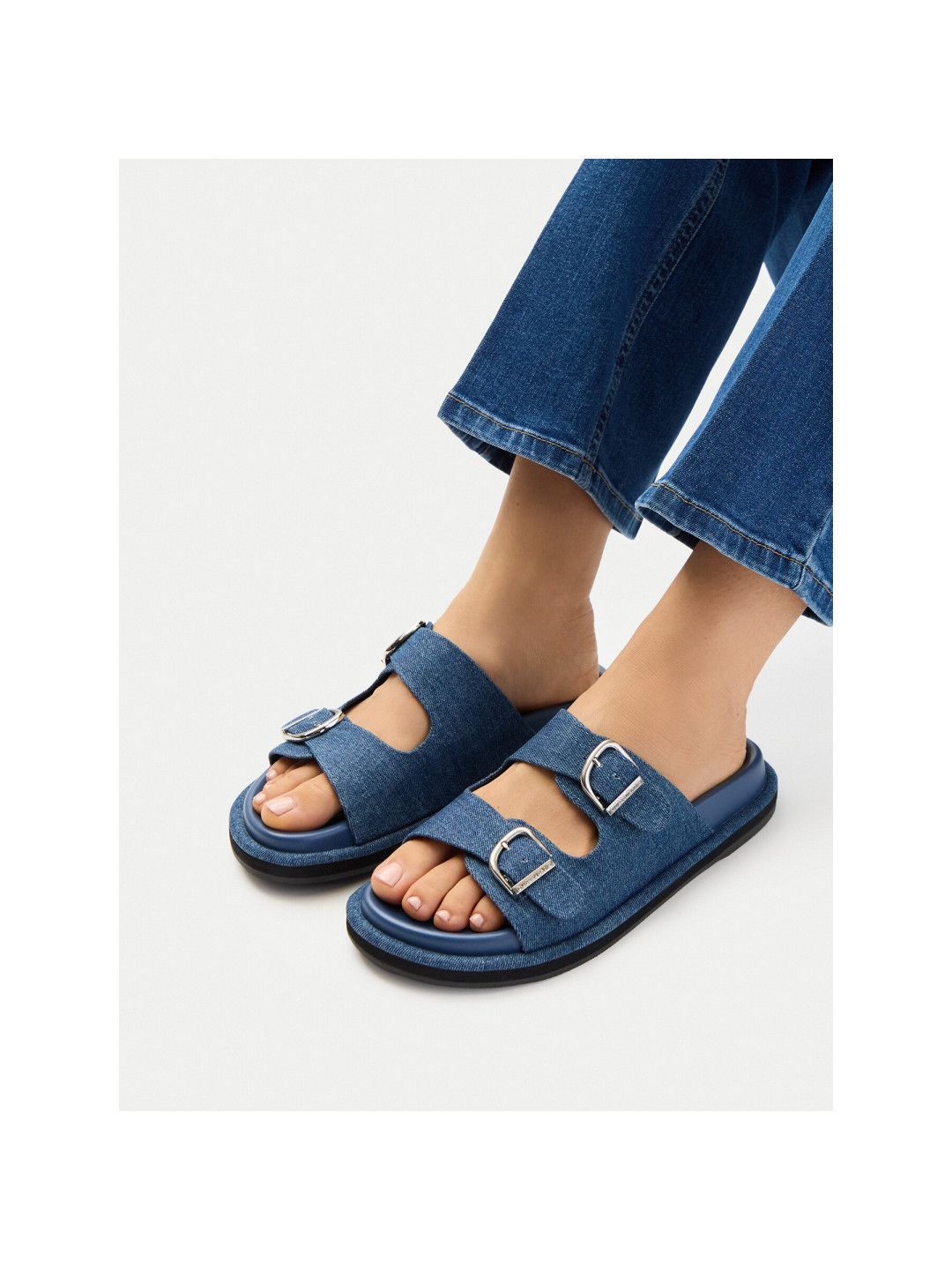 Nazouváky Guess Jeans EO-R26SS03458 Tmavomodrá