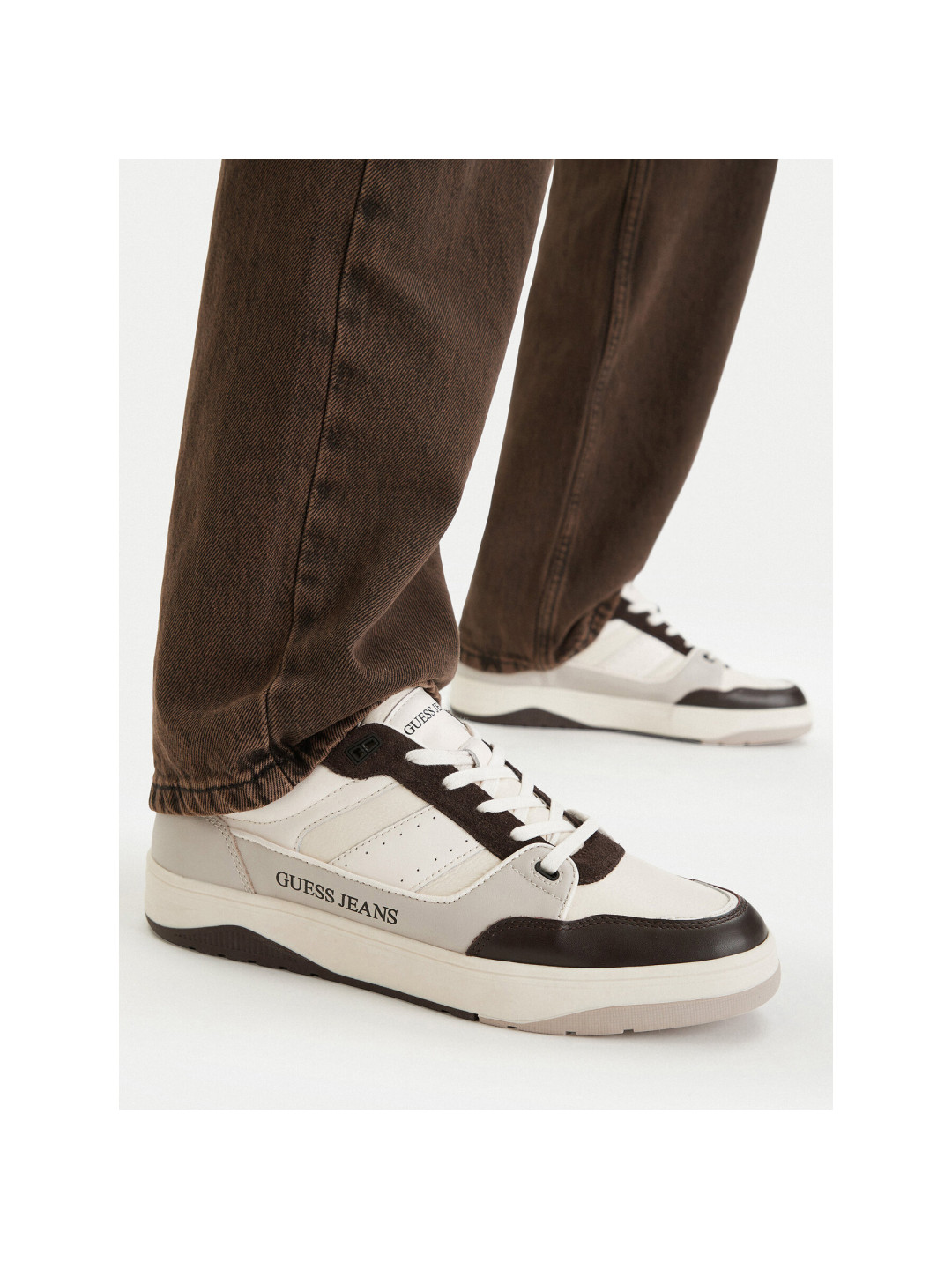 Sneakersy Guess Jeans EO-TEKSAS-01 126AM Écru