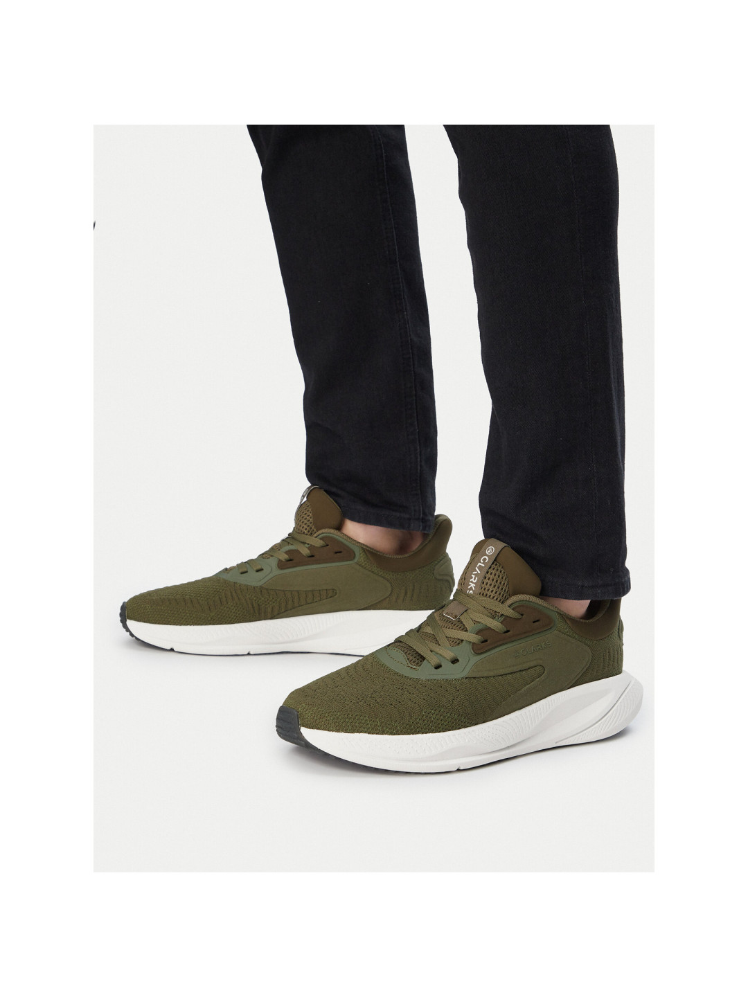 Sneakersy Clarks Pace Move 26186614 Zelená