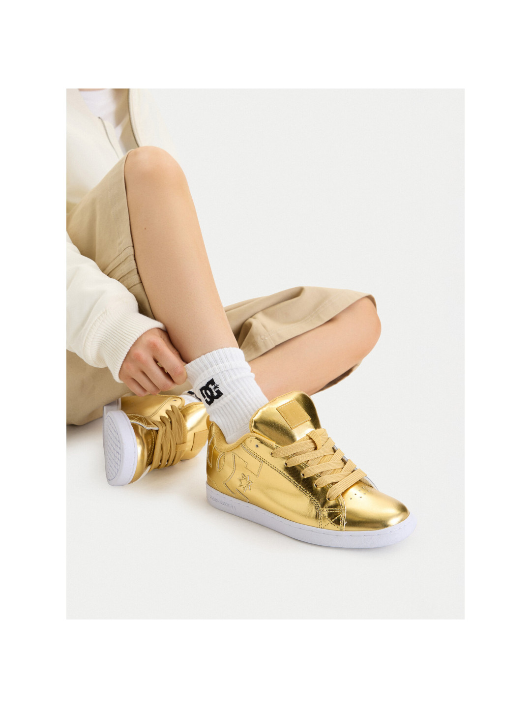 Sneakersy DC Shoes EO-COURT GRAFFIK DC01662116 Zlatá