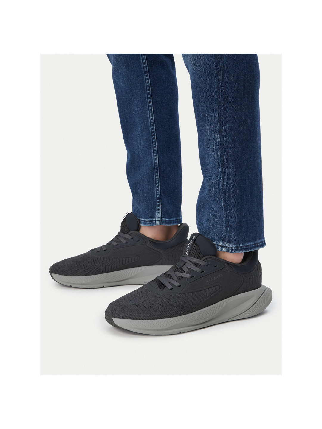 Sneakersy Clarks Pace Move 26186613 Tmavomodrá